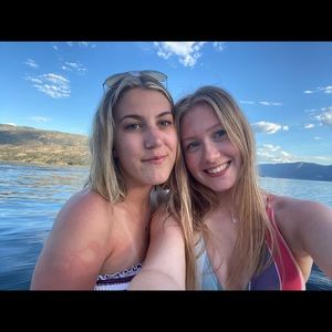 Meet your Posher, Katherine